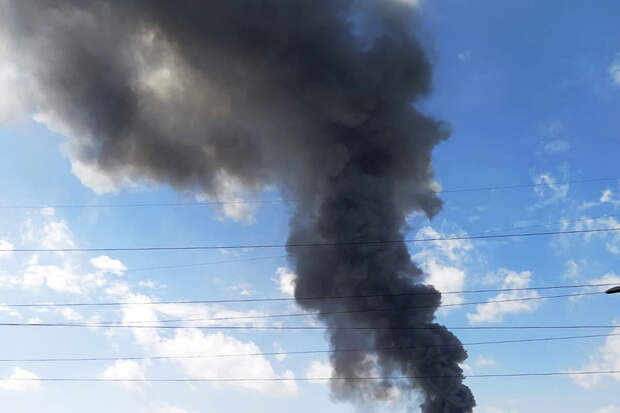 Дрозденко: беспилотник повредил ЛЭП под Выборгом, загорелась трава