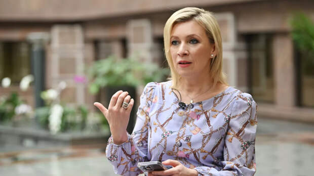 Захарова сравнила георгиевскую ленту со святой водой против нечисти