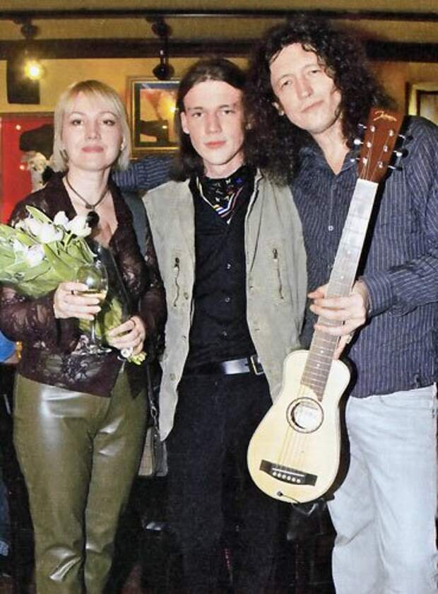 Как выглядят жены и подруги наших рок-легенд