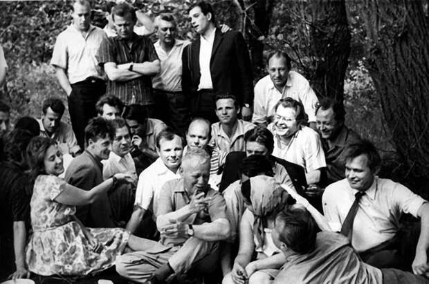 Юрий Гагарин и Михаил Шолохов, 1967 год