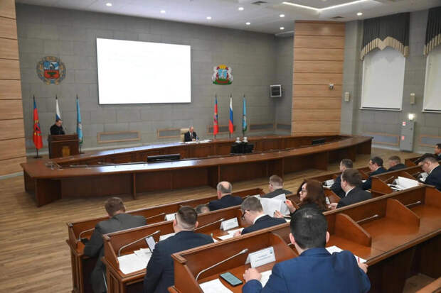 В мэрии Барнаула обсудили меры подготовки к весеннему паводку / Фото: barnaul.org