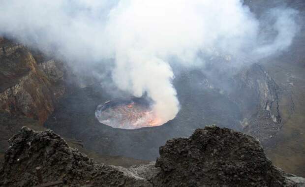 Найрагонго, Демократическая Республика Конго вулканы, опасность, природа