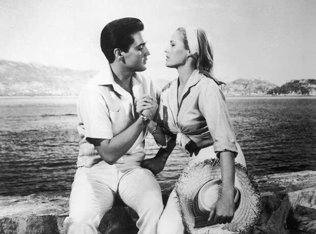 Элвис Пресли и Урсула Андресс на съемках фильма "Вечеринка в Акапулько" 1963 год.