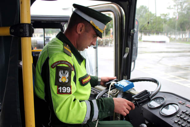 Занятия по безопасности дорожного движения провели сотрудники ВАИ в Бурятии