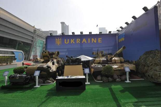 Украина покупает в России двигатели для БТР