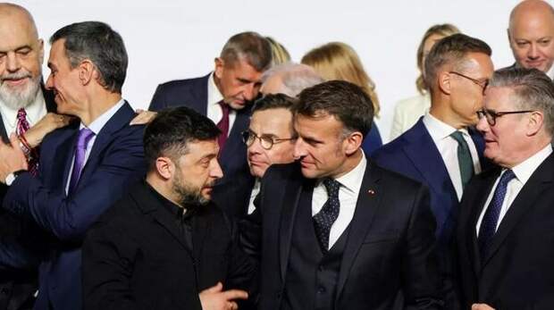 Без фанфар и истерик. Что на самом деле подписали Париж, Лондон и Киев на саммите в столице Франции