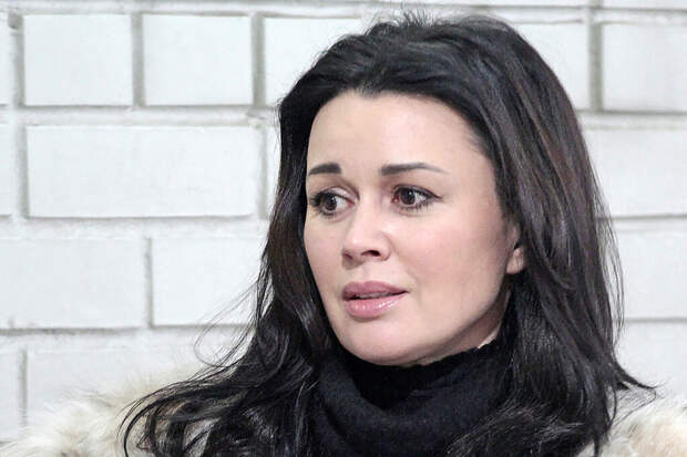 Семья Заворотнюк скрывает изменившуюся до неузнаваемости актрису