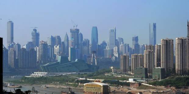 на минуточку...Чунцин - это незаштатный городишко, а мегаполис с 40 млн жителей взятка, имхо, казнокрады, коррупция, оценочное мнение