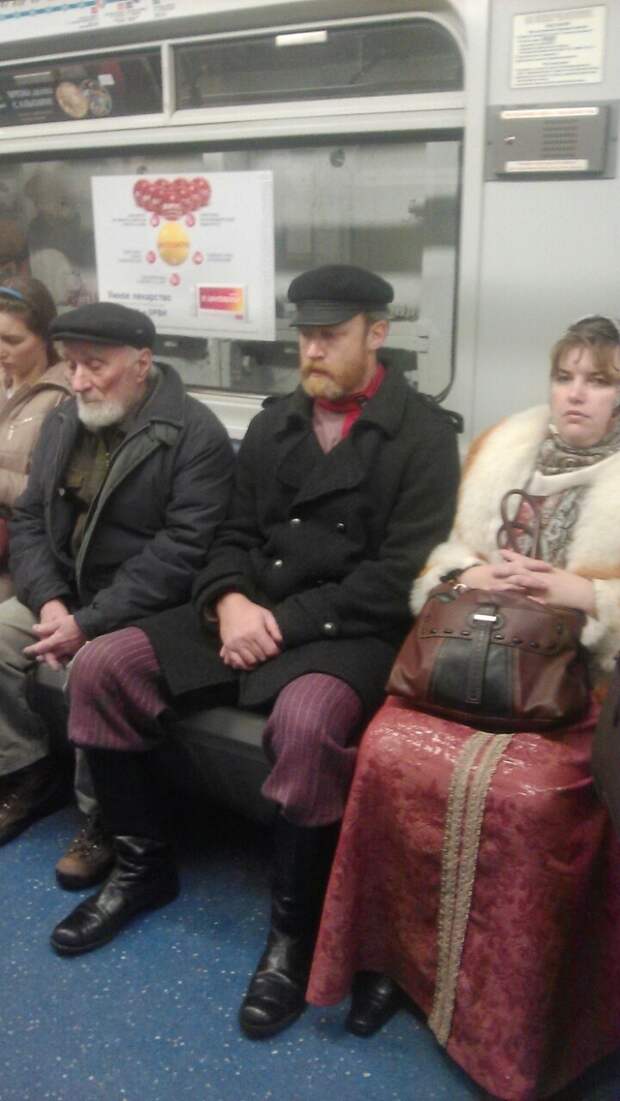 Модники из российского метрополитена