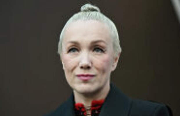 Шоу-бизнес: Не попала на похороны мамы, а отца делила с подругой: За что Дарья Мороз благодарна Ксении Собчак