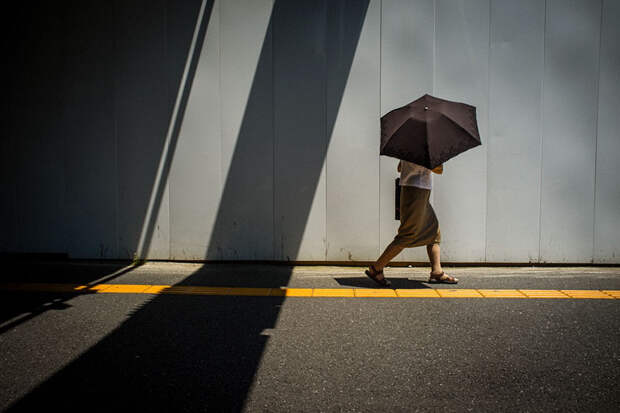 japan-street-photography-76-5808a7176063c__880