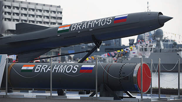 Индия испытала ракету BrahMos увеличенной дальности с истребителя Су-30МКИ