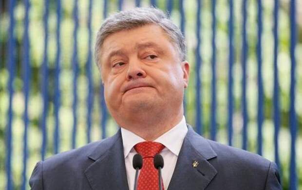 Последний салют президента Порошенко
