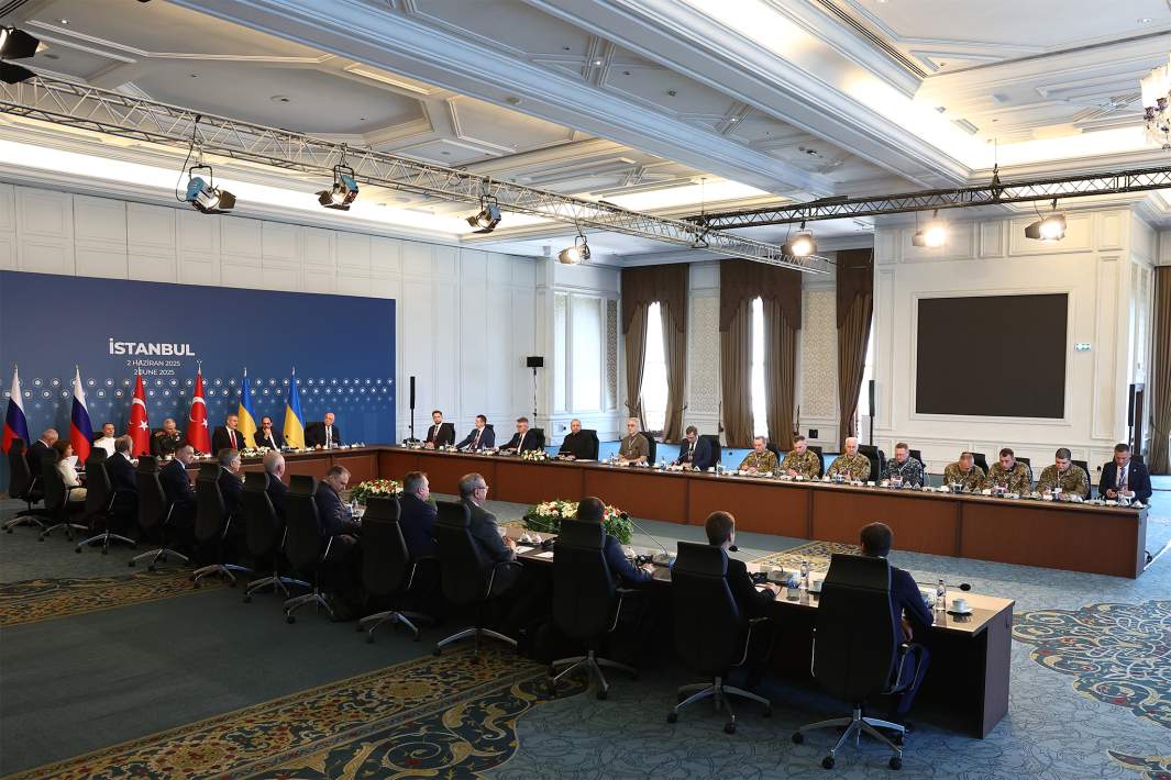 Меморандум, представленный украинской переговорной группой на переговорах в Турции, не предусматривет пространства для компромисса....