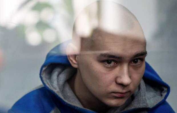 В Киеве приговорили к пожизненному сроку 21-летнего российского военного В Киеве приговорили к пожизненному сроку 21-летнего российского военного