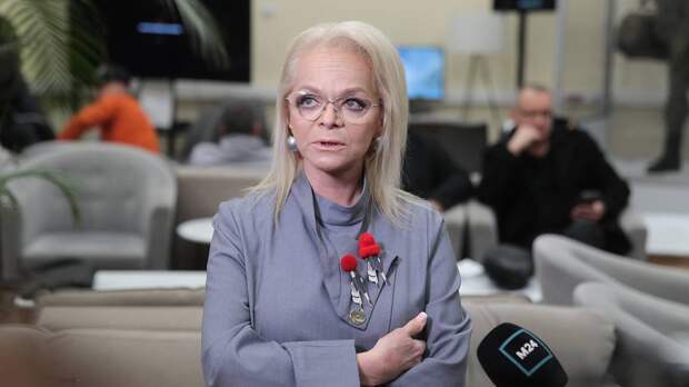 Россияне признали Ларису Долину антигероем 2025 года