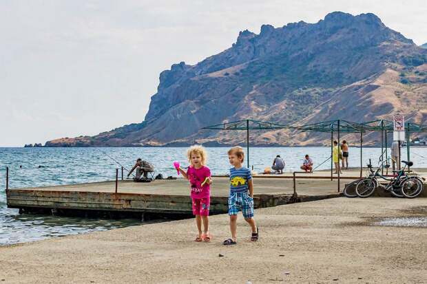 http://summerhotels.ru/wp-content/uploads/2014/10/koktebel-deti.jpg