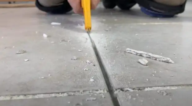 Как снять приклеенную на раствор плитку, не повредив её