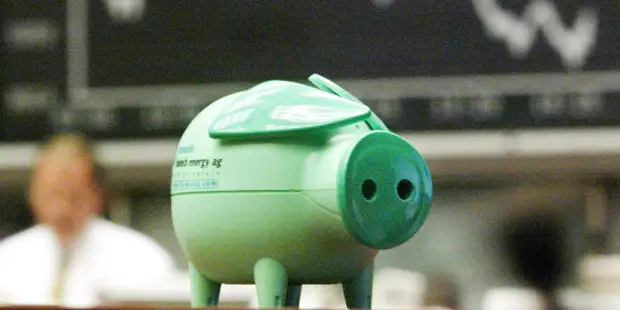 Свинья-копилка на бирже во Франкфурте, Германия - ИноСМИ, 1920, 23.04.2022