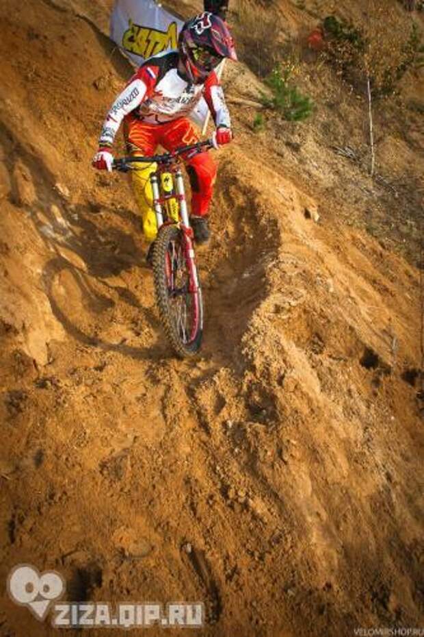 Велопартизаны (20 фото) Велопартизаны (20 фото)