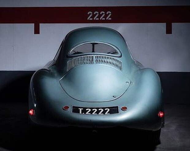 Самый старый в мире Porsche уйдет с молотка