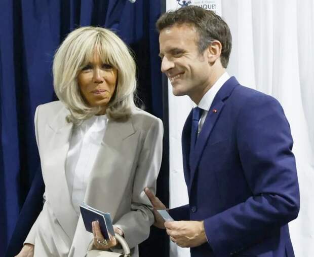 Эммануэль и Брижит Макрон