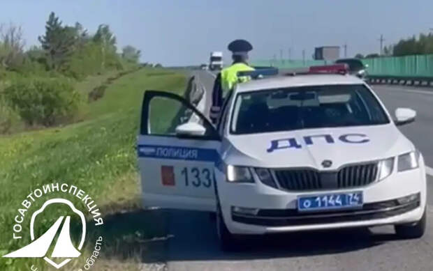 30 пассажиров застряли на трассе в Челябинской области из-за поломки автобуса