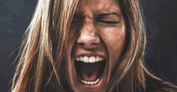 8 деструктивных эмоций, отравляющих нашу жизнь