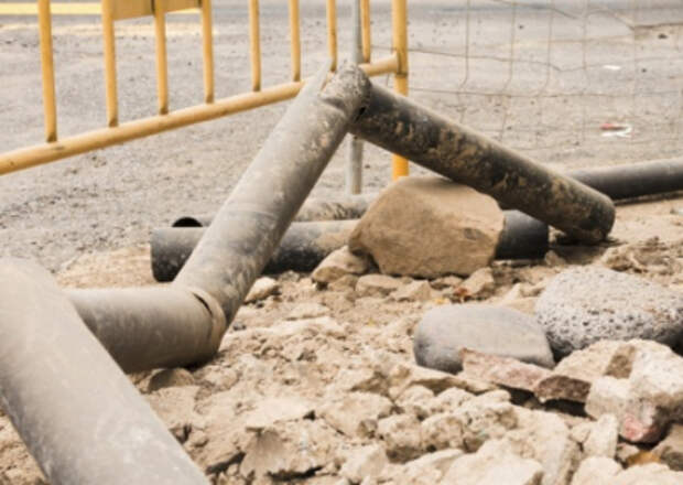 Депутат потребовал у Прокуратуры и ФАС дать оценку правомерности повышения тарифов в ЛНР Депутат потребовал у Прокуратуры и ФАС дать оценку правомерности повышения тарифов в ЛНР