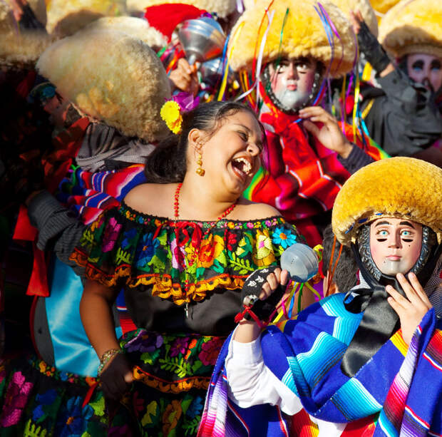 Традиции: Мексика. Танцы в масках