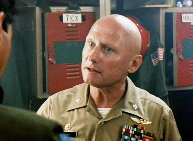 Умер американский актер Джеймс Толкан, сыгравший в фильме «Назад в будущее»