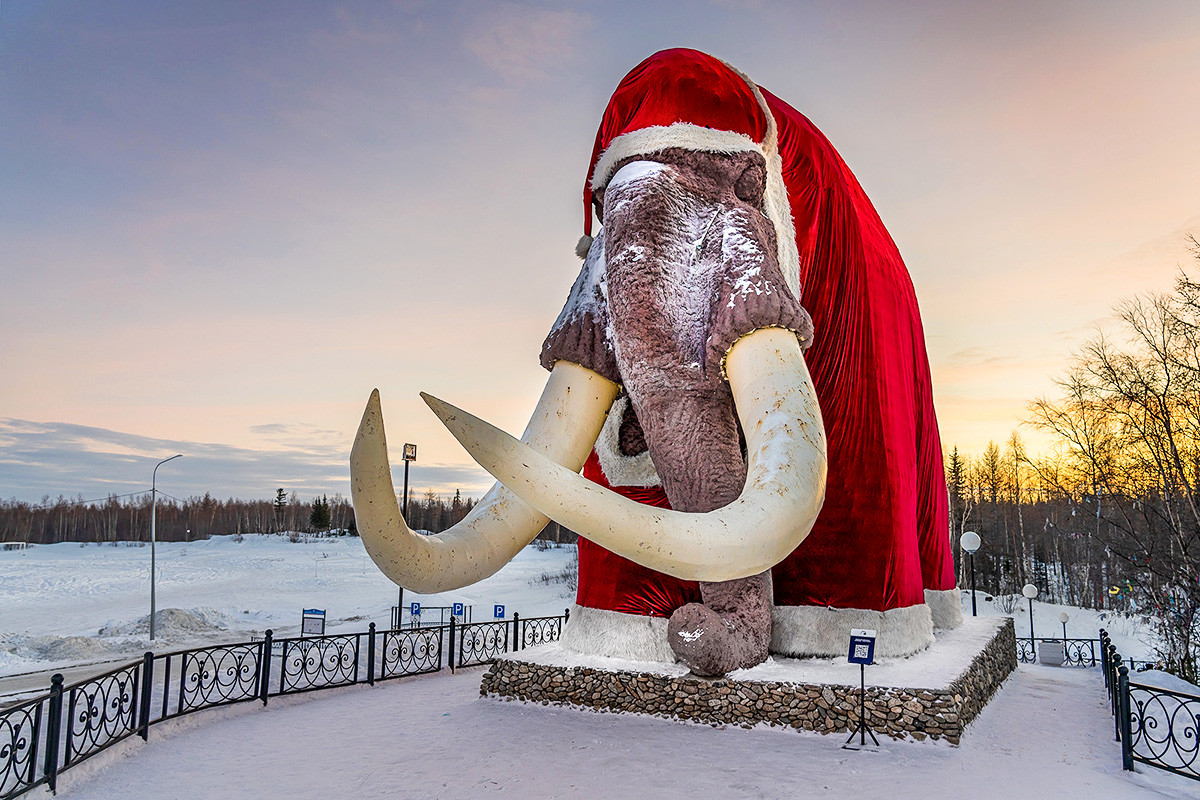 Как украсили к Новому Году города России (ФОТО)