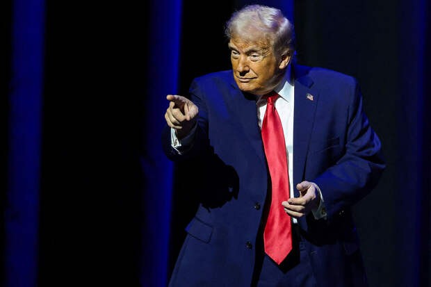 YouGov: 64% американцев осудили Трампа за слова о промежуточных выборах