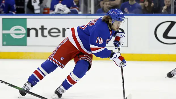 Депутат Лебедев считает сплетнями обвинения в адрес Панарина об избиении девушки