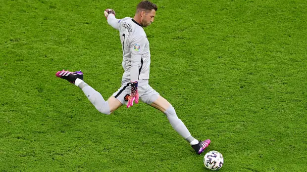 Стекеленбург побил рекорд ван дер Сара в сборной Нидерландов