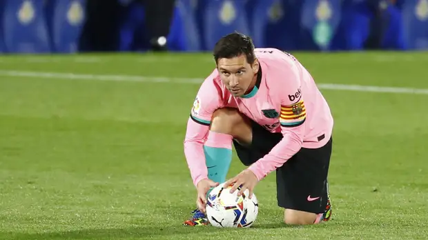 Куман: Месси по-прежнему неравнодушен к «Барселоне»