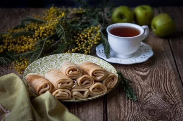 Шеф-повар Емельяненко составил рейтинг начинок для блинов на Масленицу