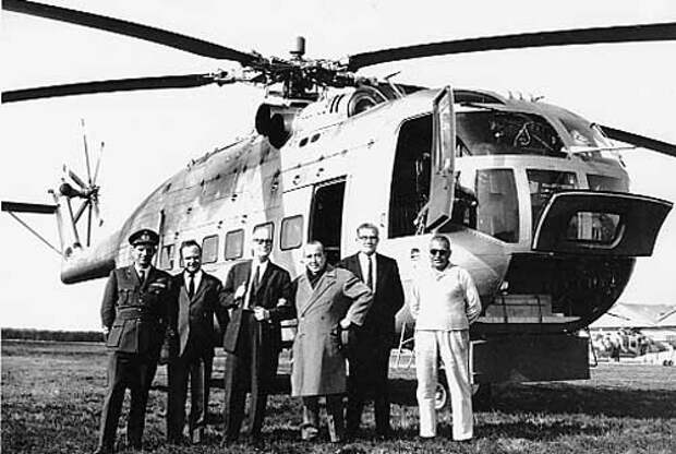 Вертолет Agusta A.101 (1964).jpg