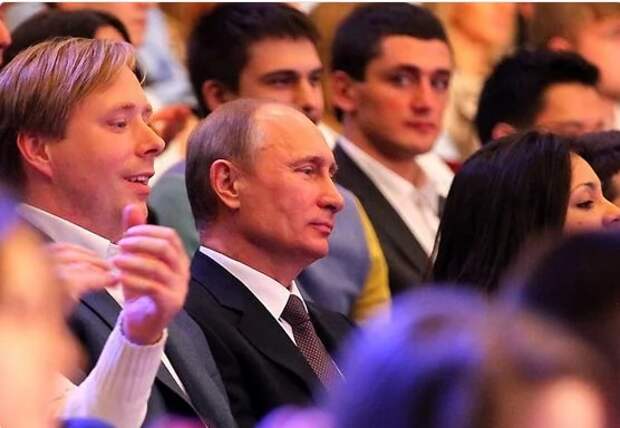 Путин на КВН: Это вы о ком сказали: "Женился, развелся, счастлив"? (видео)