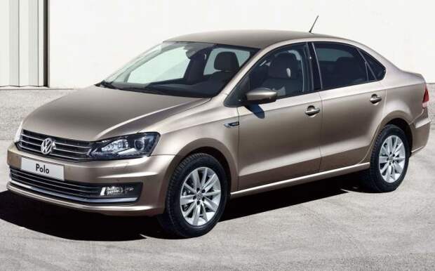 Polo Sedan получил усиленную подвеску и более простой, но и более надежный мотор – 1.6 литровый атмосферник на 110 л.с. <br> | Фото: cdn.spbdnevnik.ru Polo Sedan получил усиленную подвеску и более простой, но и более надежный мотор – 1.6 литровый атмосферник на 110 л.с. <br> | Фото: cdn.spbdnevnik.ru