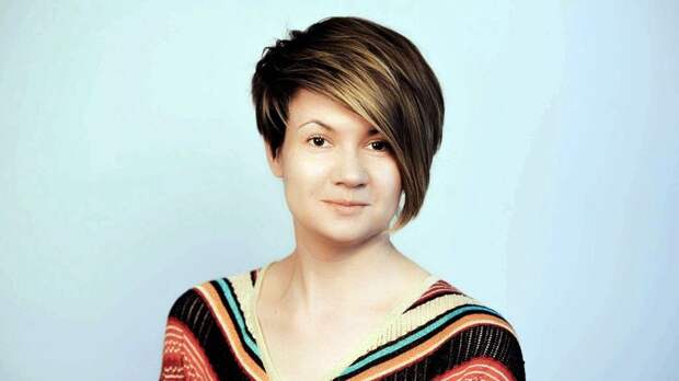 Поэт в России снова больше, чем поэт?