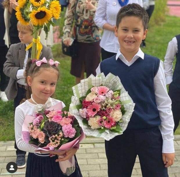 Дети Агаты Муцениеце