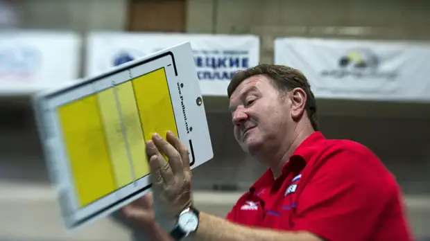 Бузато останется главным тренером женской сборной России по волейболу