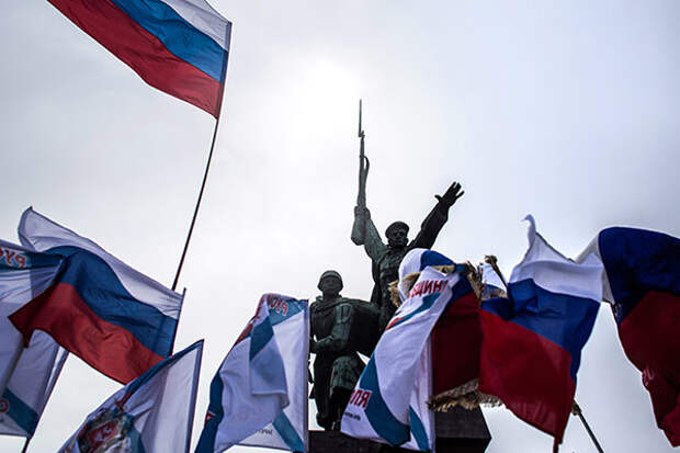 В конце февраля 2014 года в Крыму прошли митинги за воссоединение с Россией