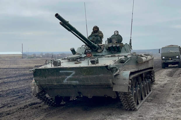 Володин заявил, что войска России вынуждают перейти границы ДНР-ЛНР