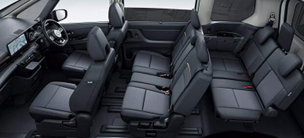 Представлен обновленный Nissan Serena: новое «лицо», улучшенная функция e-Pedal, сервисы Google, «прозрачный капот» — и полный привод