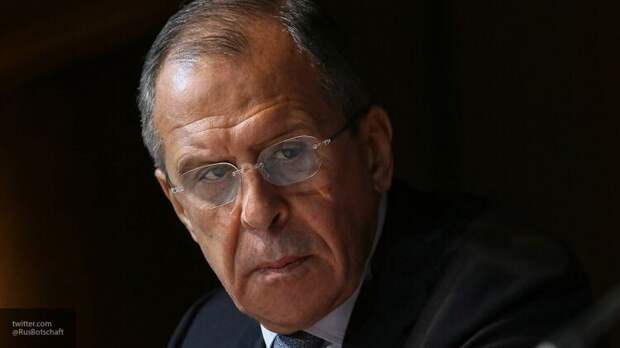 Лавров сообщил о намерении России получить данные по Навальному через ОЗХО