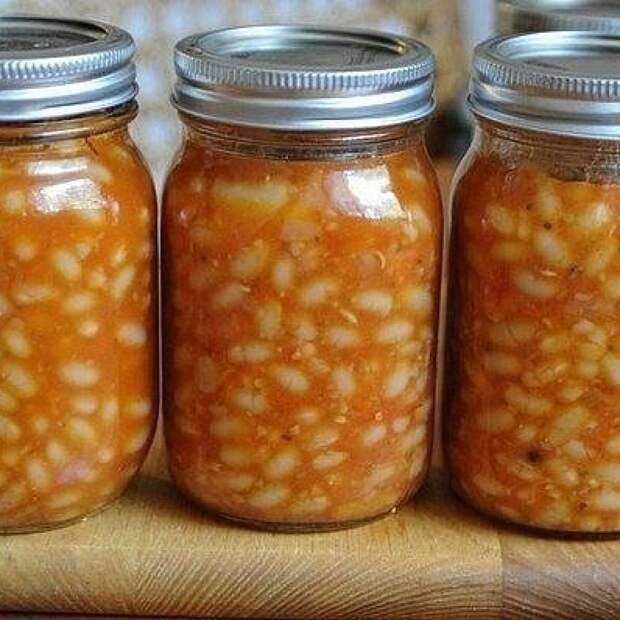 Фасоль в томатном соусе