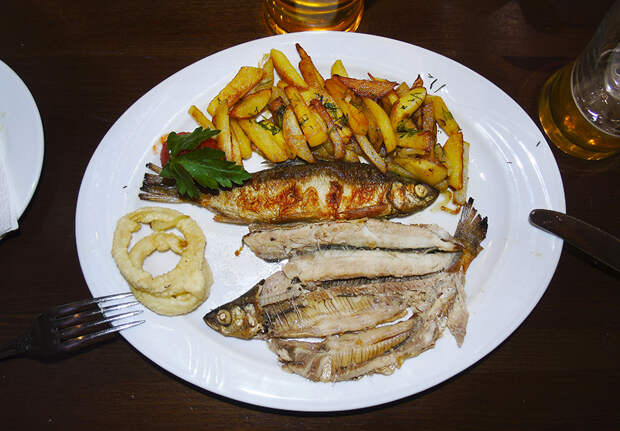 ryapushka1B_Pereslavl_cafe2_open1_230820_edit_aC ryapushka1B_Pereslavl_cafe2_open1_230820_edit_aC