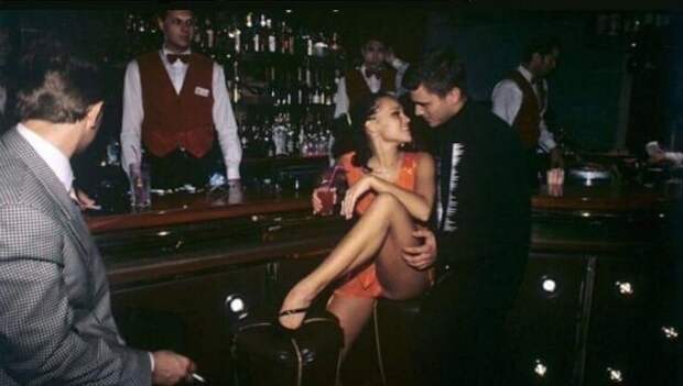 15. Ночной клуб Up&Down на Зубовском бульваре, 1994 год